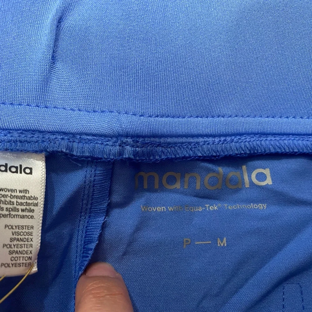 Mandala womens scrubs in ceil blue - Picture 3 of 4